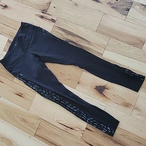 lululemon black leggings